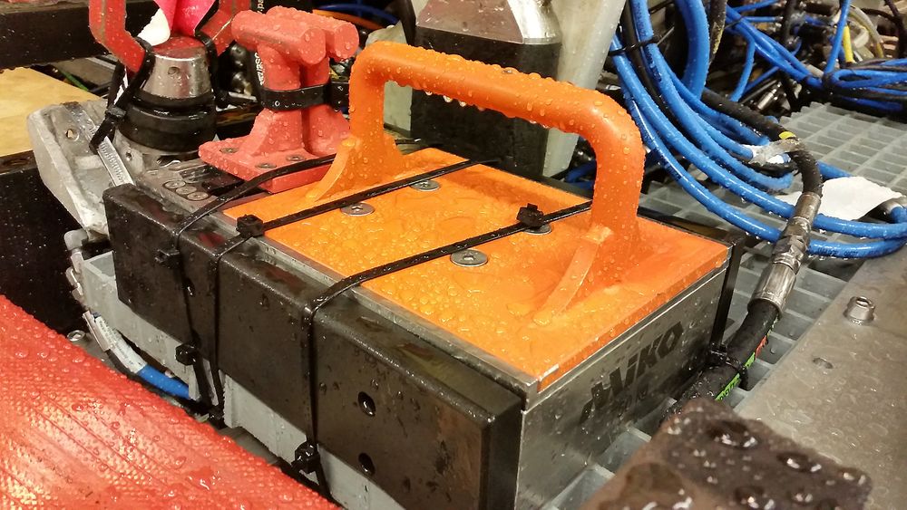 Magneten klargjøres for bruk på en jobb DeepOcean utførte for Statoil i sommer.