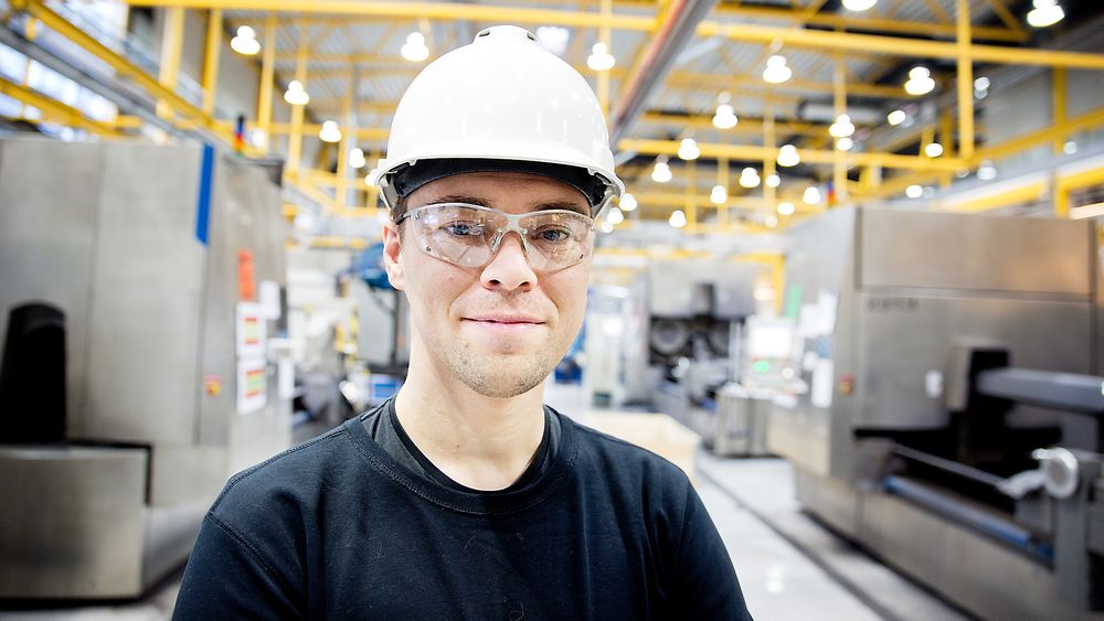 Forventer blå tall: Norwegian Crystals er i ferd med å slutte å kalle seg en oppstartsbedrift. – Vi går i pluss i 2016, konstaterer fabrikksjef Børge Selstad.