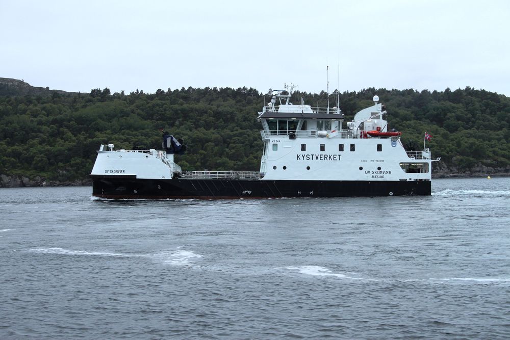 Oljevern- og flerbruksfartøy OV Skomvær ble levert fra Fitjar Mek. Verksted i 2013. 