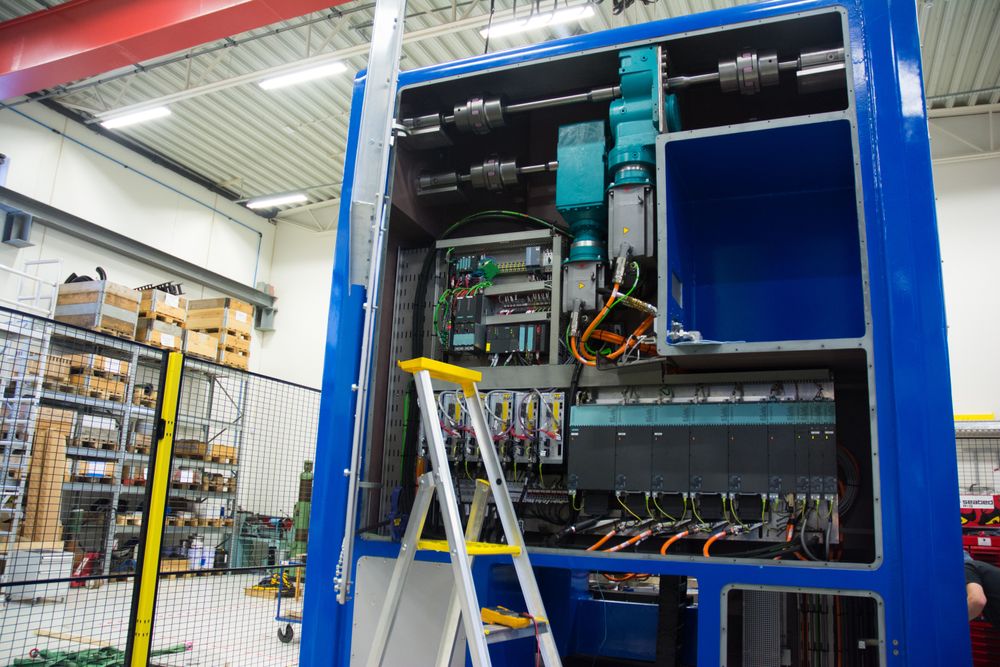 Alle robotene har plass til kontrollsystenet inne i selve maskinen. Slik kan de bruke standard industrielle komponenter.