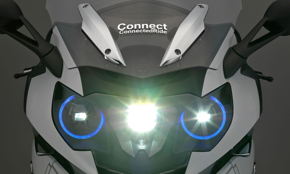 BMW Motorrad har presentert en konseptsykkel med laserlys basert på teknologi fra BMW i8 og 7-serien. 