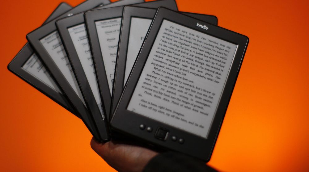 Amazon Kindle fikk fart på e-bokmarkedet. Lesebrett som produktkategori opplever derimot kraftig nedgang. Kindle vil uansett overleve som digitalt format og som app til nettbrett, pc og mobil.