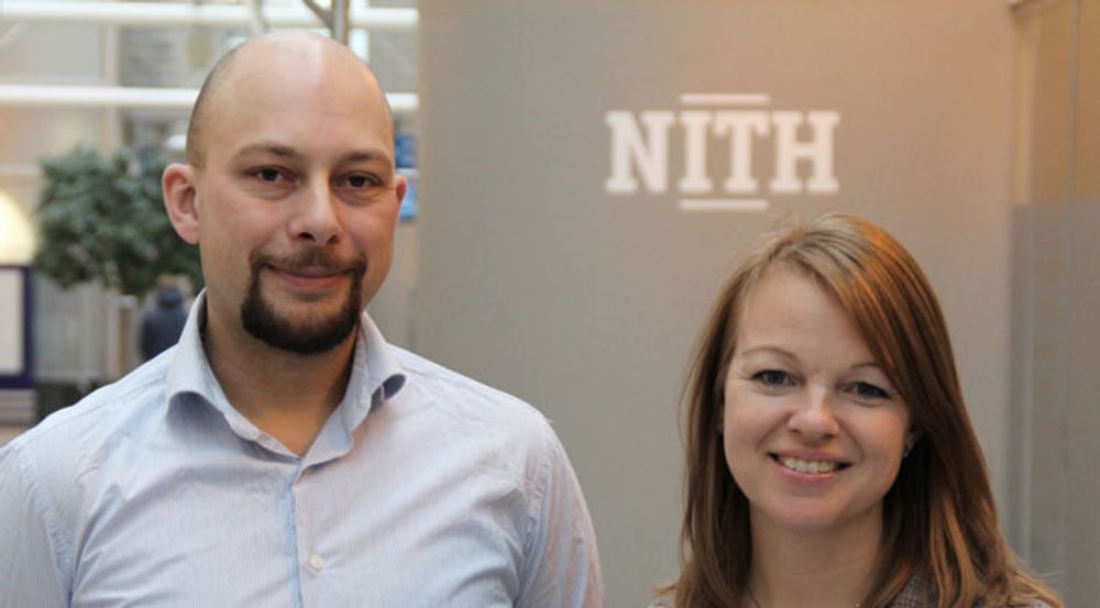 Førstelektor Tor-Morten Grønli og kommunikasjonssjef Trine Romskoug i sier NITH sier bachelorprogrammet innen apputvikling skal gjøre studenten i stand til å utvikle et mobilt konsept begrunnet og forankret i et forretningsbehov.