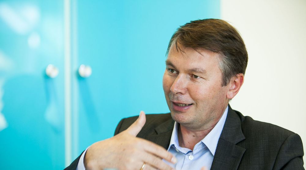Accentures nye norgessjef, Roy Grønli, har i hele sin yrkesaktive karriere jobbet for selskapet han nå leder. Like lenge har han jobbet med ulike digitaliserings-prosjekter for offentlig sektor. 
