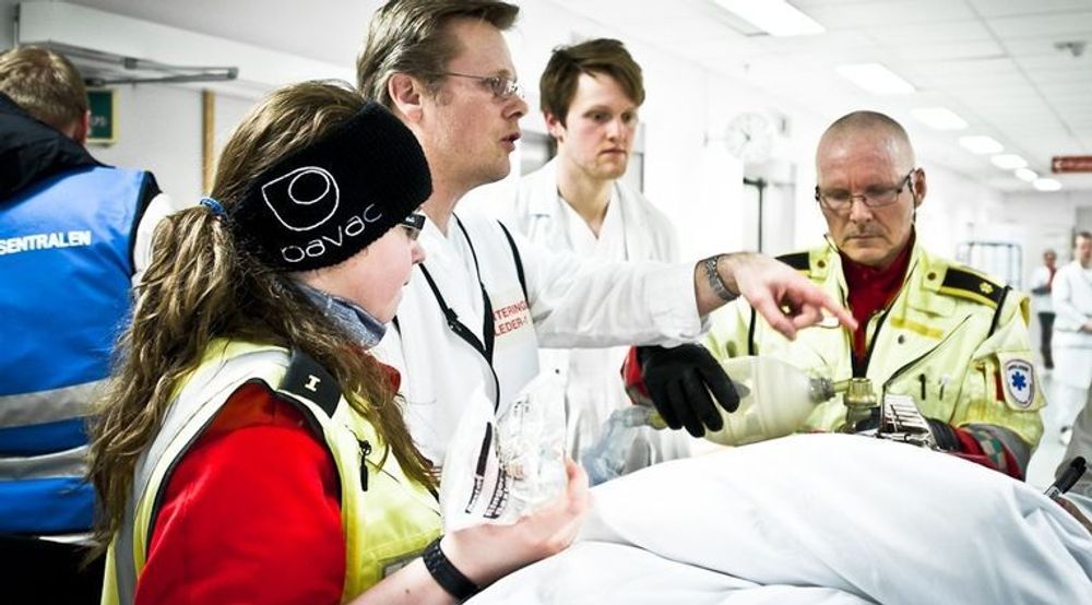 UNNGÅR PAPIR: Helsepersonellet her ved Universitetssykehuset i Nord-Norge (UNN) og de andre sykehusene i Helse Nord får vil snart slippe å holde styr på pasientenes behandling og medisinering på papir