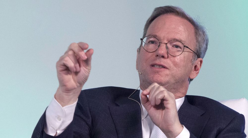 Styreleder i Google, Eric Schmidt, er blant dem som anfører både økonomiske og klimaargumenter mot oljesandledningen.