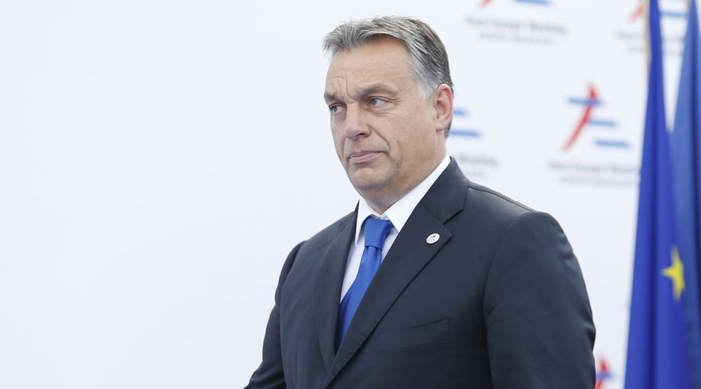 Ungarns regjering under ledelse av statsminister Viktor Orban (bildet) har de siste årene innført egne skatter på bankvesen, handel, kraft- og telebransjen i et forsøkt på å holde landets budsjettunderskudd i sjakk, ifølge Reuters.