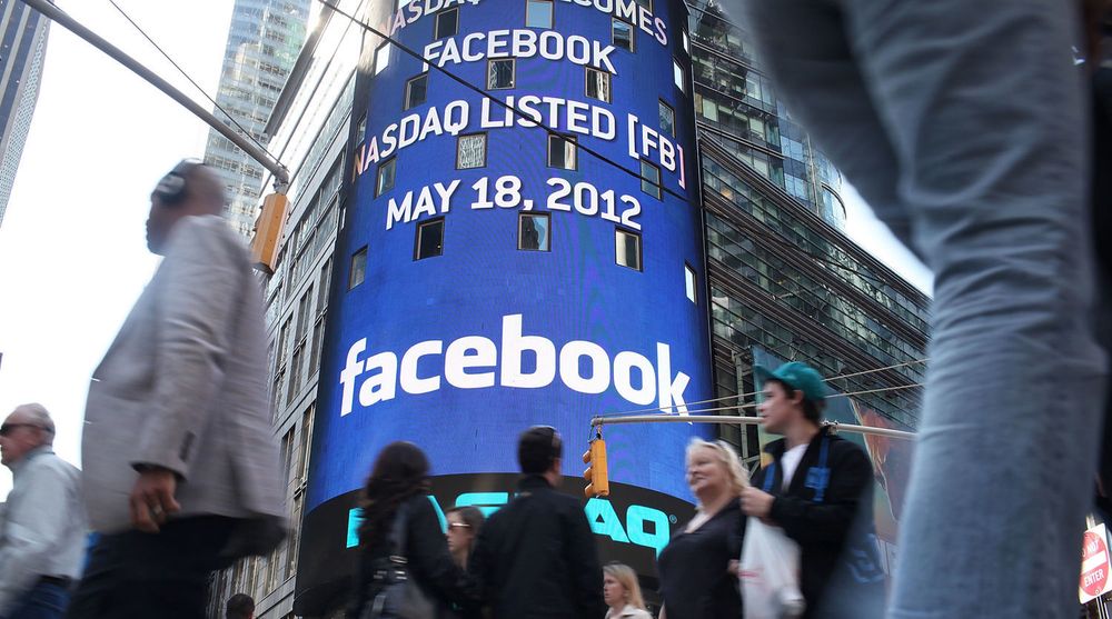Etter børsnoteringen i mai 2012, opplever Facebook et betydelig inntjeningspress.