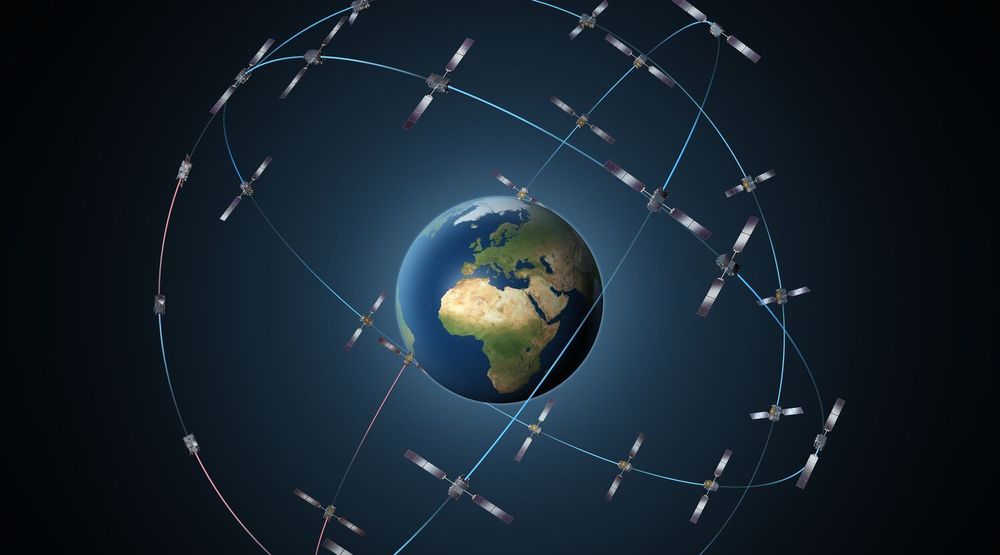 Galileo-systemet skal bestå av i alt 30 satellitter, men kan nå bli ytterligere forsinket fordi utplasseringen av de to første satellittene var mislykket. Galileo-systemet skal gi god dekning til 75 grader nord og sør, noe som i Europa betyr så langt nord som Bjørnøya.