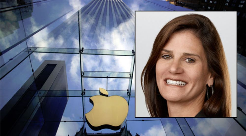 Katie Cotton (innfelt) var kvinnen som bygget opp mye av mystikken rundt Apple. Nå takker PR-guruen av etter 18 år i selskapet.