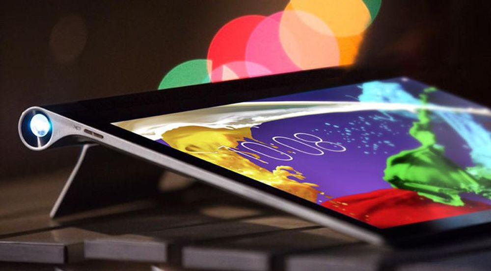 Lenovo Yoga Tablet 2 Pro har innebygd projektor i foten.