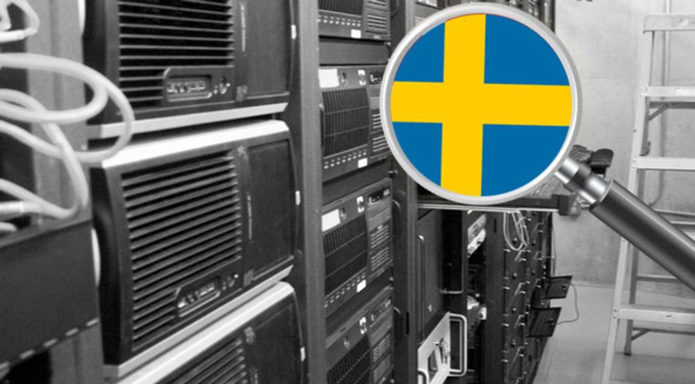 Svenske internettleverandører må lagre informasjon om kundenes internett-trafikk til tross for at DLD er lagt dødt. Internettleverandøren Bahnhof gir etter på grunn av trusler om bøter, men innfører tiltak som gjør lagringen meningsløs.