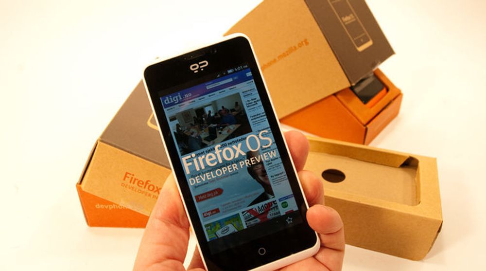 Geekphones har produsert to utviklertelefoner med nye Firefox OS. Som nå er på vei til heldige vinnere.