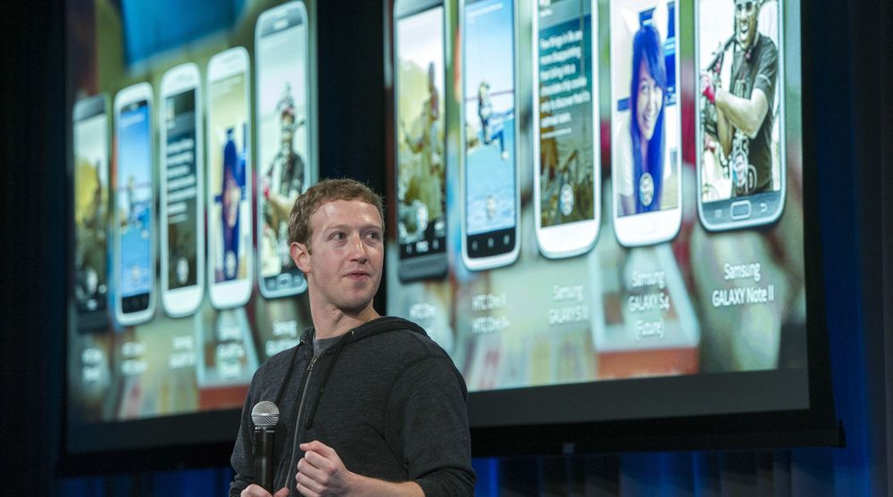 Facebook Home har etter alle solemerker fått en dårlig start. Her er toppsjef Mark Zuckerberg ved lanseringen av produktet i forrige måned.