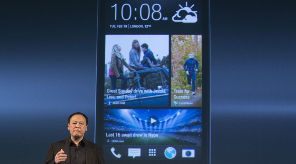 Det var ikke mye smiling på HTC-toppsjef Peter Chou da han lanserte selskapets flaggskip One tidligere i år. Noen grunn til å smile har det heller ikke vært den siste tiden... 