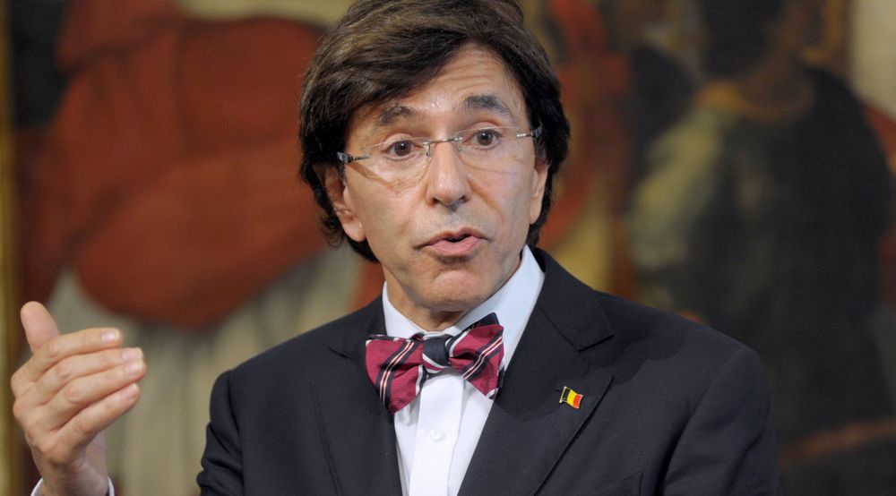 Belgias statsminister Elio Di Rupu står overfor et sannsynlig tilfelle av statlig kyberspionasje rettet mot landets største teleoperatør, statseide Belgacom.