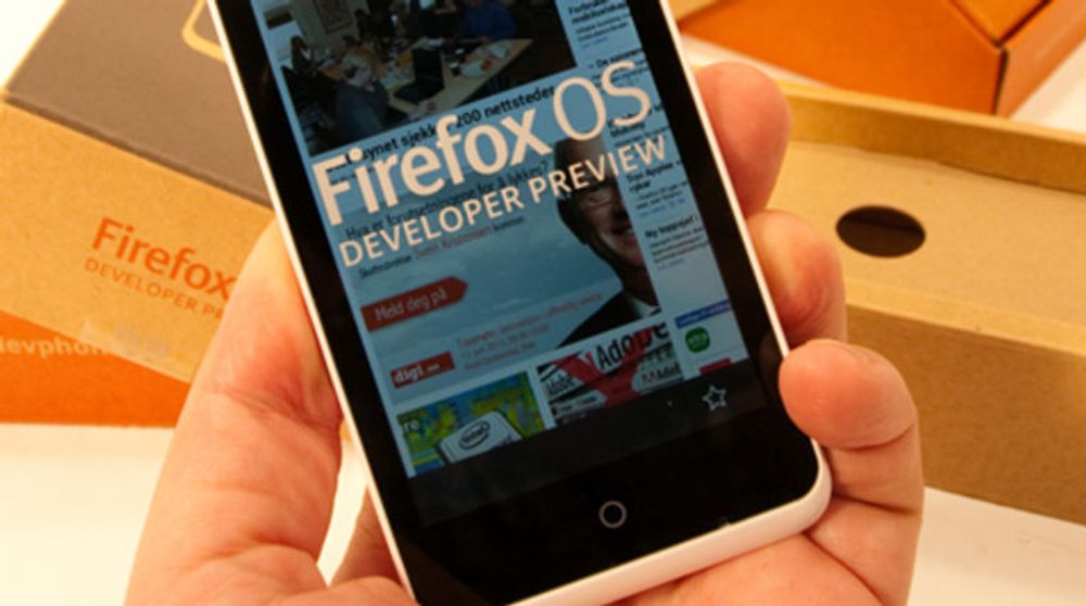 Telenor har vært så snille å donere fire Firefox OS-utviklertelefoner. Vi gir dem bort i anledning verdens utviklerdag.