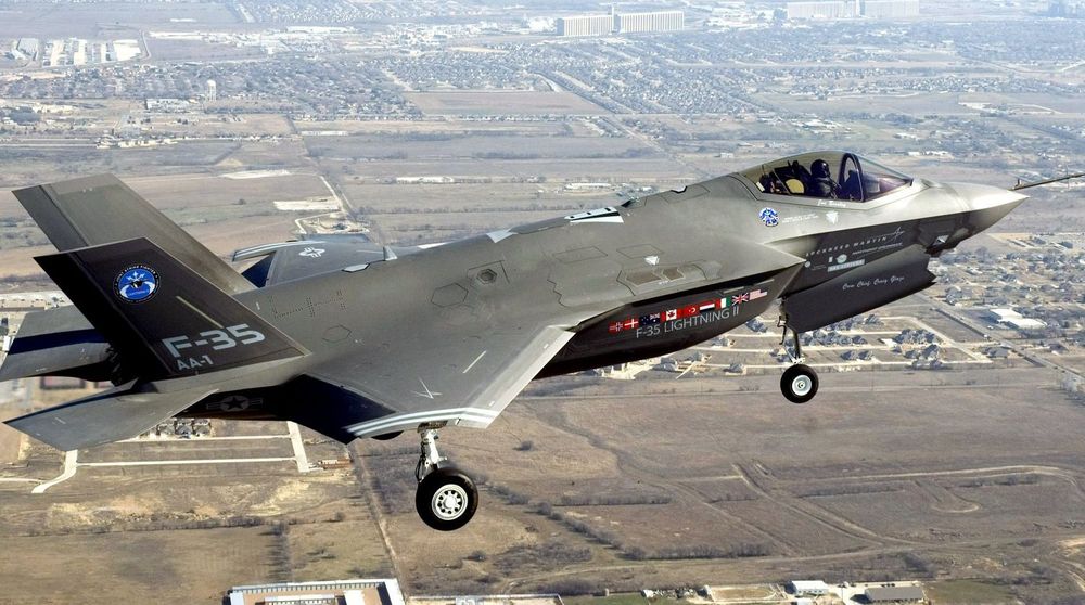 MASSIV SPIONASJE: Det er ikke første gang Kina blir beskyldt for å ha begått datainnbrudd for å tilegne seg hemmelig informasjon om verdens mest avanserte kampfly, Lockheed Martin F-35 Lightning II, som også Norge skal kjøpe inn.