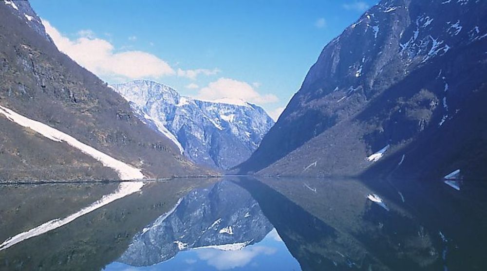 Feil i telenettet slo ut deler av dekningen i Sogn og Fjordane. Fylket er her representert ved den vakre Sognefjorden.