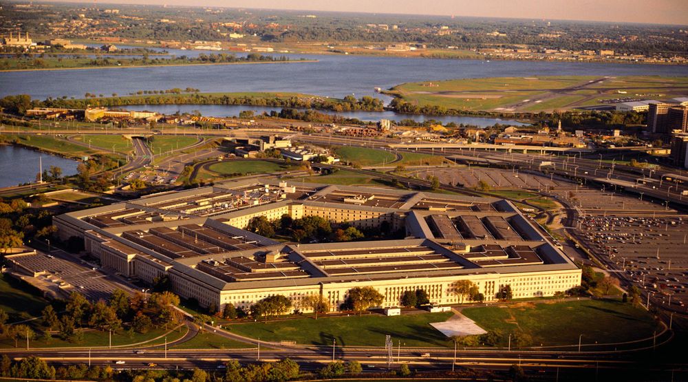 Pentagons forskningsavdeling DARPA ber amerikanske bedrifter bidra til et prosjekt for å verne mot misbruk av åpne og kommersielle data til å true USAs nasjonale sikkerhet.