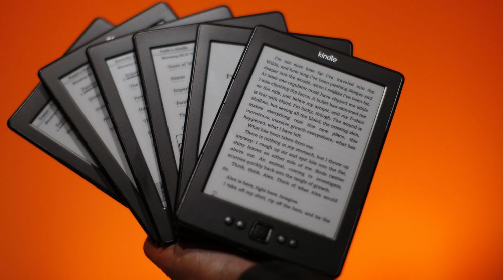 Kindle er verdens mest utbredte lesebrett. Aschehoug er først ute med å tilby e-bøker i Kindle-formatet mobi.