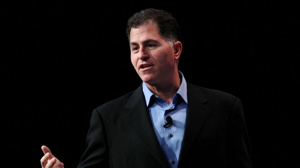 Dells gründer og toppsjef, Michael Dell, har sloss i hele år for å ta full kontroll over selskapet han grunnla. Om han lykkes blir kjent fredag.