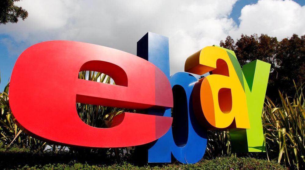 Flere tidligere sikkerhetsansatte i Ebay har blitt siktet for cyberstalking.