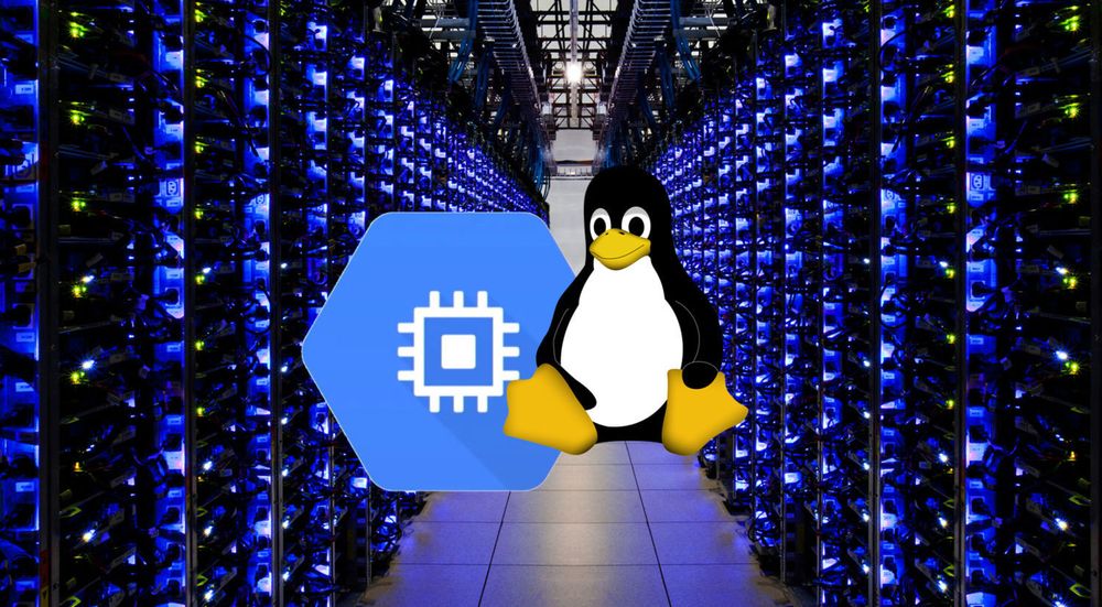 Google Compute Engine kjøres i samme infrastruktur som de øvrige Google-tjenestene. De virtuelle maskinene kan utstyres med de fleste Linux-distribusjoner, samt FreeBSD.