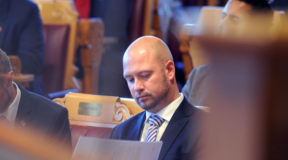 FORSLAG FRA KRIPOS: Justisminister Anders Anunsen (Frp) vurderer nå å innføre forbud mot omsetning av spionprogramvare i Norge.