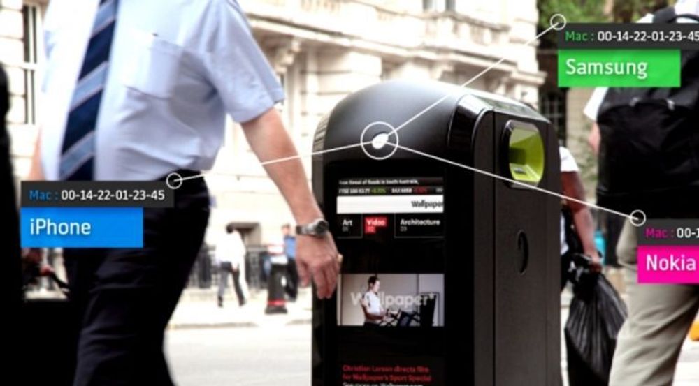 Forøkene med å la søppelkasser skanne smarttelefoner, Renew ORB, ble stanset sporenstreks etter at styresmaktene i London fikk vite om det. Bildet er en illustrasjon fra selskapet om hvordan løsningen fungerer.