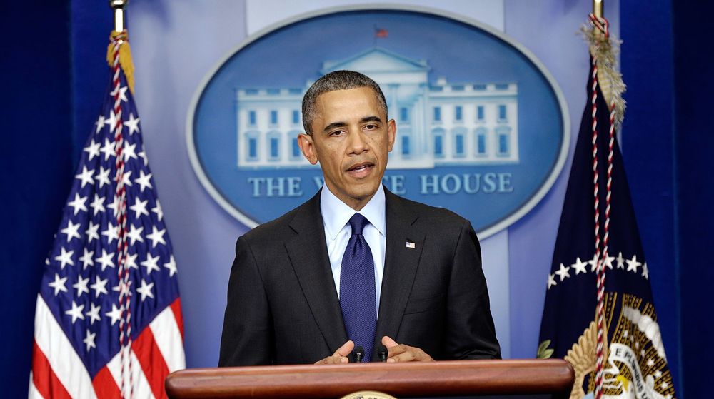 President Barack Obama lover mer åpenhet om de amerikanske overvåknings-programmene som har blitt avslørt av Edward Snowden.