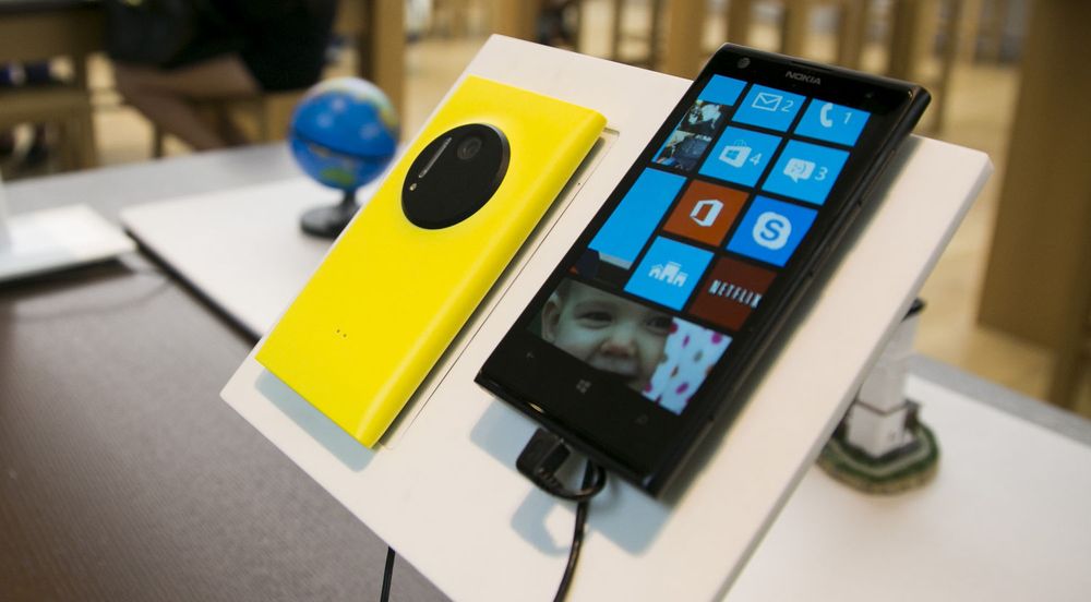 Nokia-styret vurderte å erstatte Windows Phone med en annen plattform, men konkluderte med at det ville bli svært kostbart.