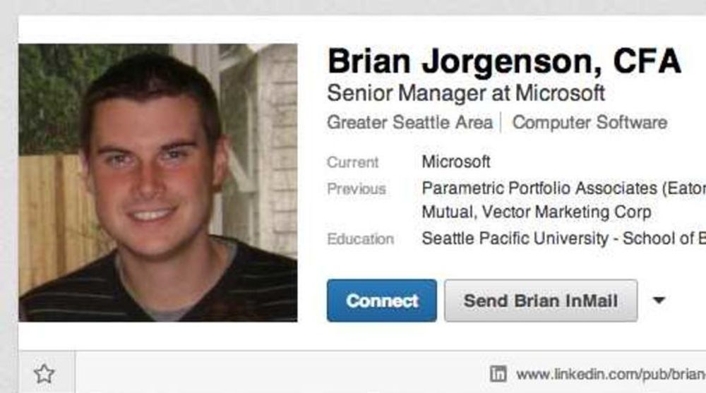 Karrieren i Microsoft fikk en brå slutt da FBI sto på døra til Brian Jorgensen i fjor. Nå er 33-åringen dømt til to års fengsel for ulovlig innsidehandel.