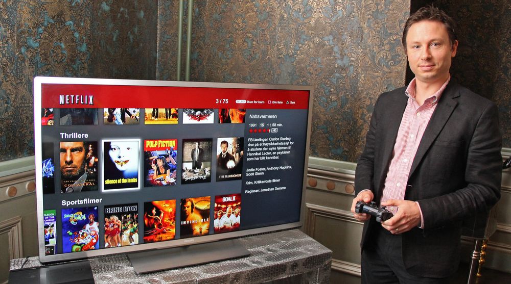 Netflix er allerede tilgjengelig for en rekke plattformer, som PlayStation 3 som her demonstreres av kommunikasjonsdirektør Joris Evers. Med den HTML5-baserte løsningen som planlegges, vil utvalget av støttede plattformer kunne utvides ytterligere.