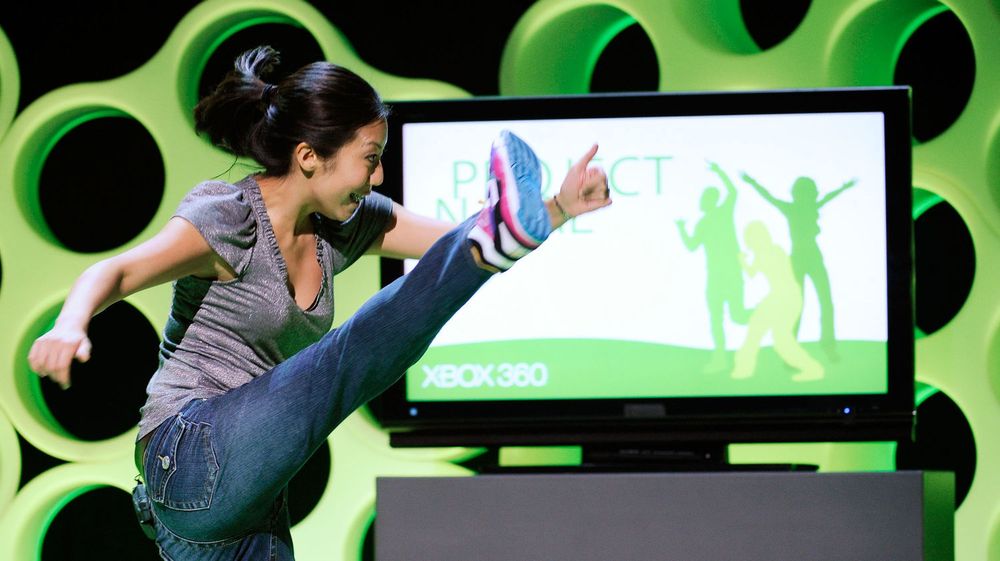 Apple bekrefter at de har kjøpt teknologiselskapet PrimeSense, kjent for å ha utviklet dybdesensorene som sitter i Microsofts Kinect-enheter. Bildet er fra en demonstrasjon Microsoft gjorde av teknologien på en spillmesse tilbake i 2009.