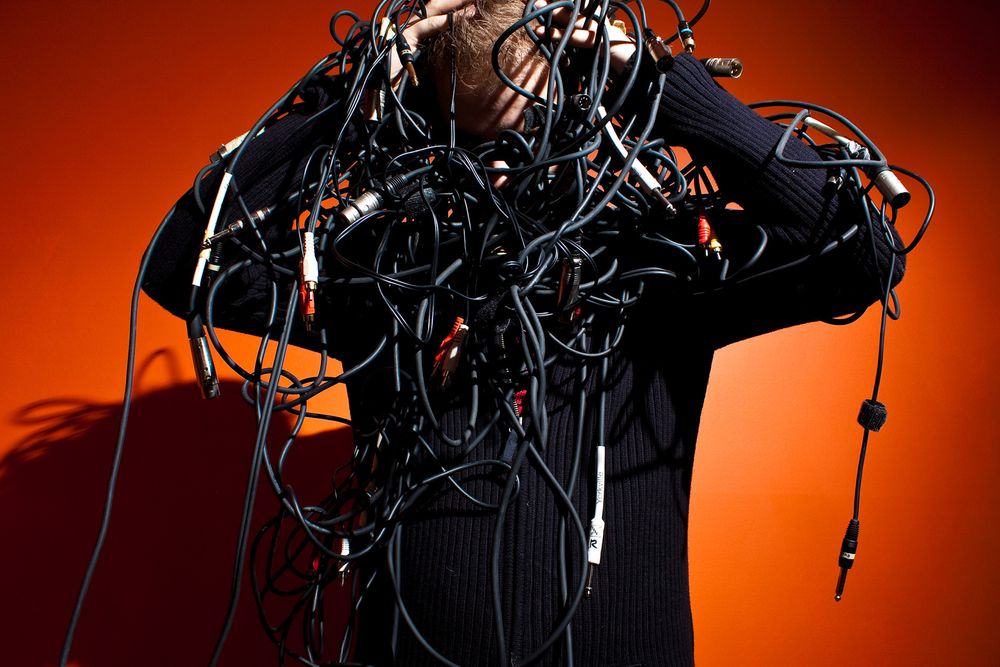 Kabelspagetti er noe de fleste IT-arbeidere har hatt befatning med. Har du sett noe som ligner? Send inn til oss.