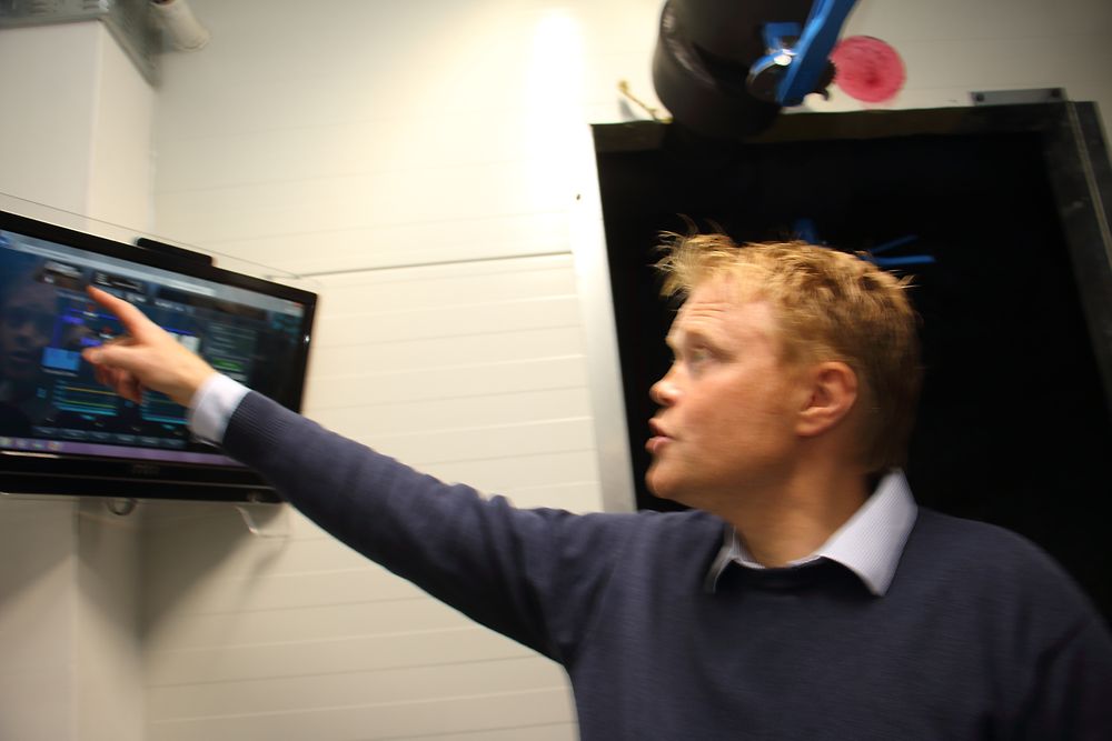 Lars Naas har selv designet det strømgjerrige kjølesystemet som skal gi en PUE («power usage effectiveness») ned mot 1,05.