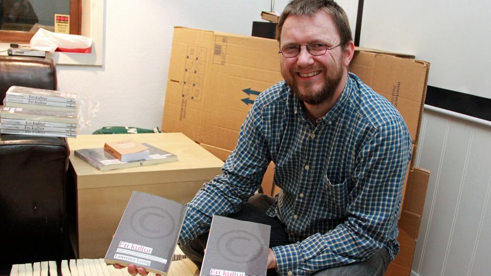Petter Reinholdtsen har ledet det frivillige prosjektet med å oversette boken «Free Culture» til norsk.