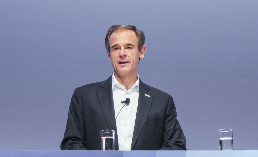 Sjefen sjøl: Boschsjef Volkmar Denner introduserte selv selskapets nye skyløsning for IoT og understreket at dette er strategisk veldig viktig for dem og kundene deres.