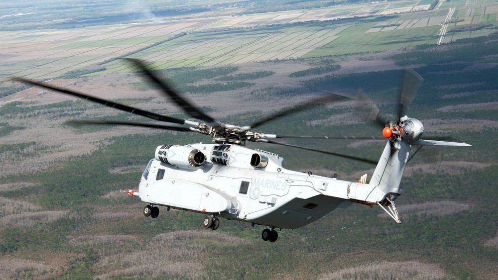 Dette CH-53K-testhelikopteret fløy første gang 27. oktober 2015.
