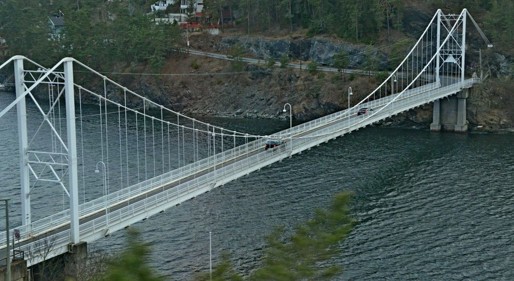 Ulvøybrua i bydel Nordstrand inngår i Vargveien, som er en prioritert hovedveg hvor det det høyere krav til vintervedlikeholdet enn på resten av vegnettet.