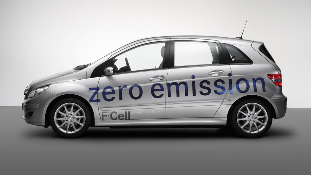 De borgerlige partiene er blitt enige om at nye biler skal være utslippsfrie innen 2025.