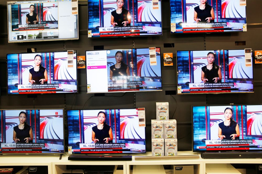 Tv-distributørene Get og Canal Digital varsler begge at de vil slutte å tvinge kundene til å abonnere på både bredbånd og kabel-tv.