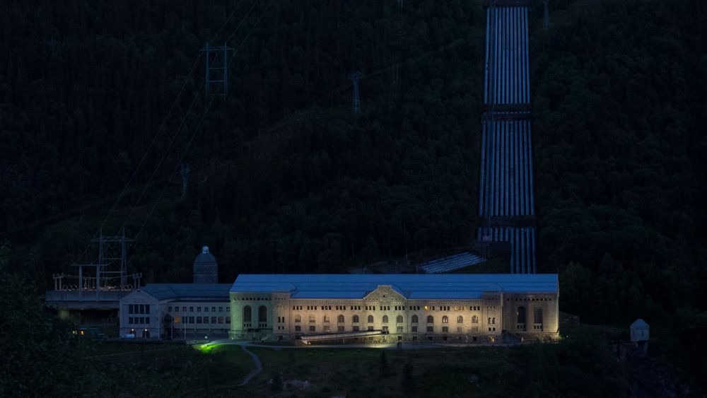 Historisk sus: Bildet viser kraftstasjonen på Vemork, som leverer strøm til Green Mountains datasenter på Rjukan.