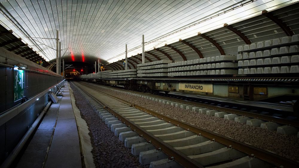 Denne uken ble første prøvetur gjennom den splitter nye stasjonen på Holmestrand gjennomført.