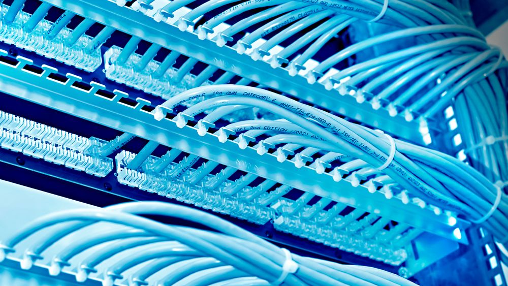 Vanlige Category 6-kabler (Cat.6) vil også kunne brukes til å levere Ethernet med hastigheter på opptil 5 gigabit per sekund.
