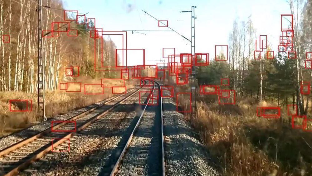 Ved hjelp av enkel teknologi har det finske jernbaneverket kartlagt skiltene langs 12.000 kilometer jernbane.