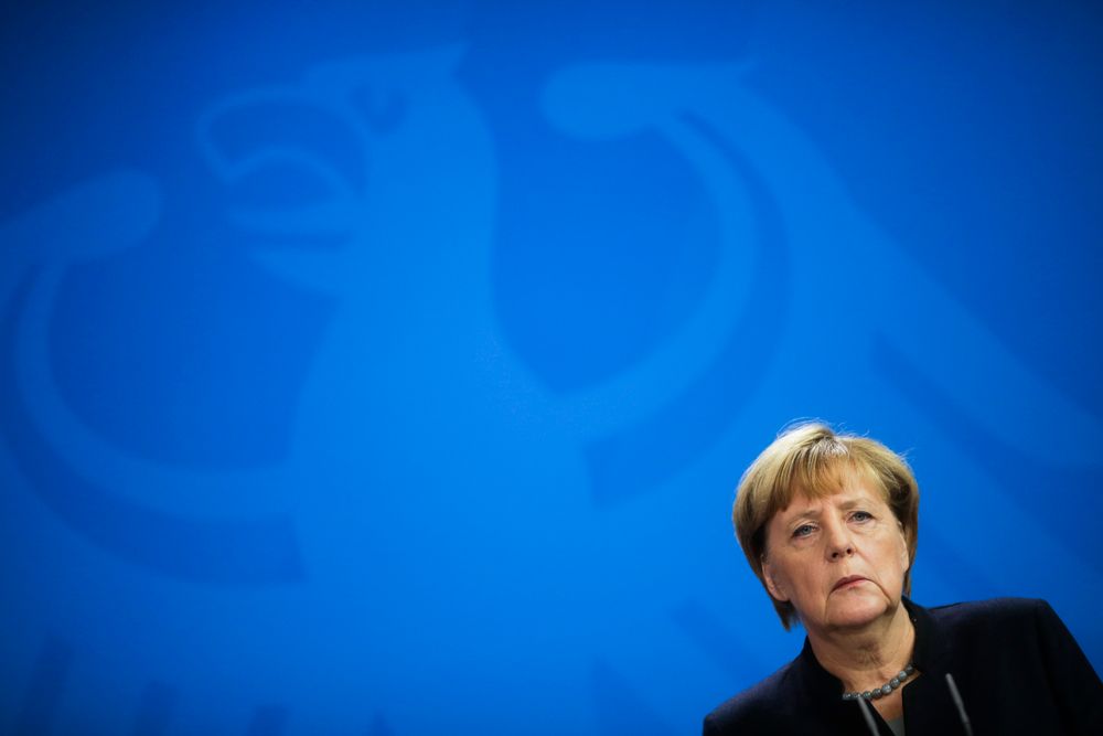 Tysklands statsminister Angela Merkel frykter at Russland vil forsøke å påvirke valget i Tyskland neste år.
