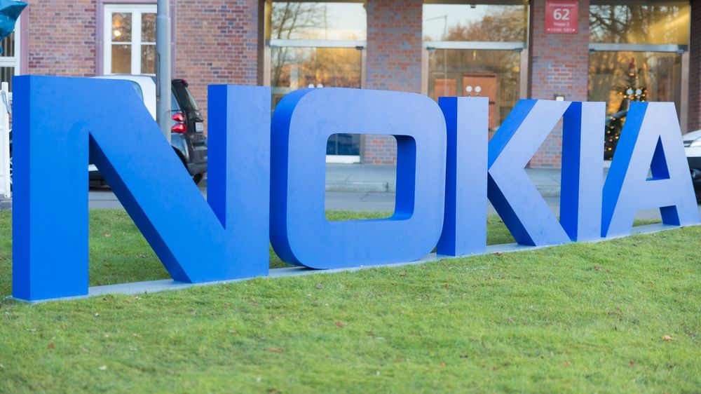 Nokia-navnet skal på nytt knyttes til smartmobiler. Men Nokia har ingen eierandeler i selskapet som skal tilby dem.
