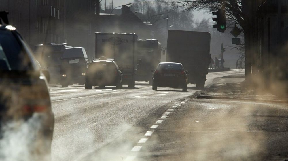 Om borgermesteren i London får det som han vil, vil det koste 220 kroner å kjøre inn i sentrum i rushtiden med eldre dieselbiler.